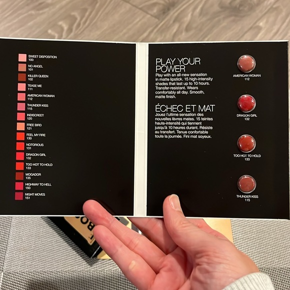 Cosmetic samples set - NARS, BOSS, Estée Lauder - Picture 2 of 5